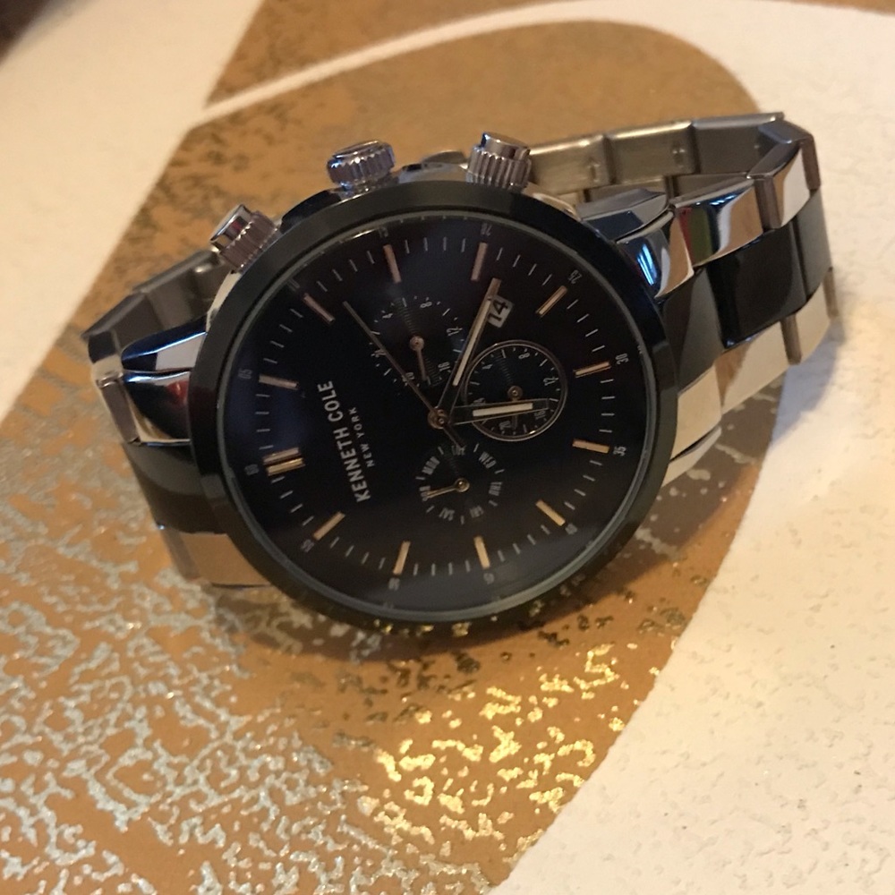 NWOT Kenneth Cole Watch
